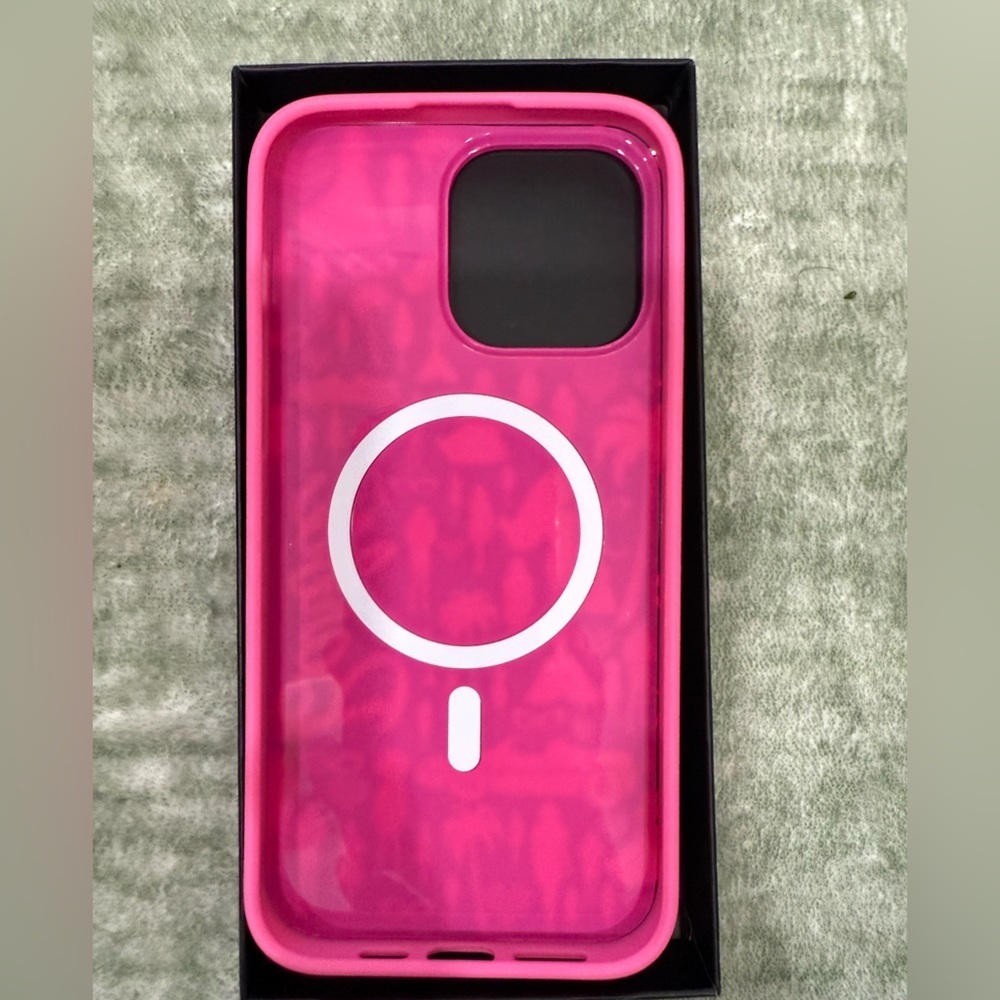 Barbie Black & White + Classic pink Phone Case for iPhone 14 Pro Max - Picture 16 of 16